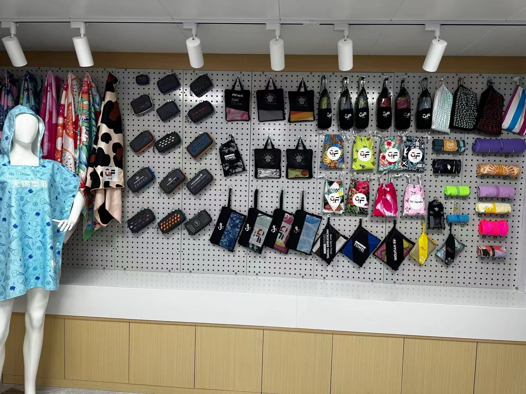 Sample room display wall A
